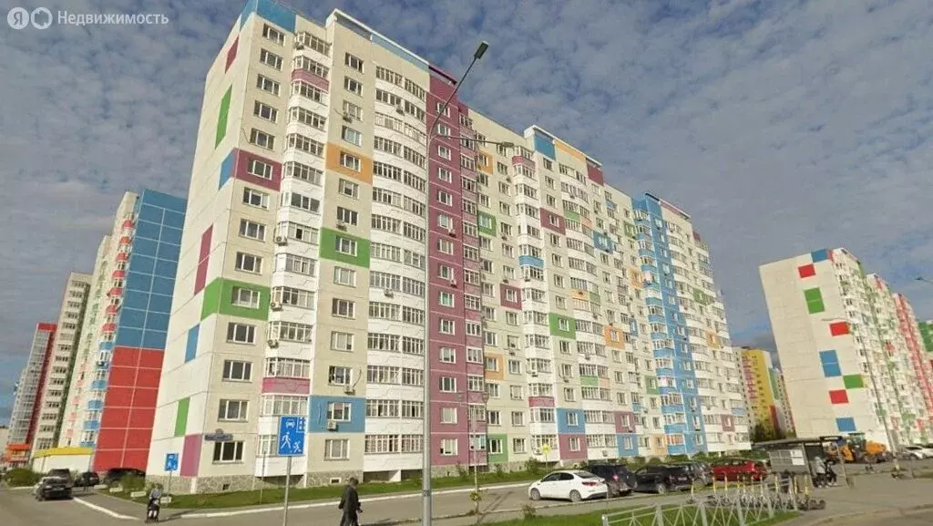 1-комнатная квартира: Тюмень, улица Павла Шарова, 5 (40 м) - Фото 1