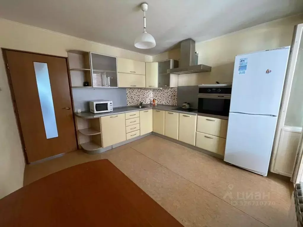 2-к кв. Свердловская область, Екатеринбург ул. Бисертская, 29 (60.0 м) - Фото 1