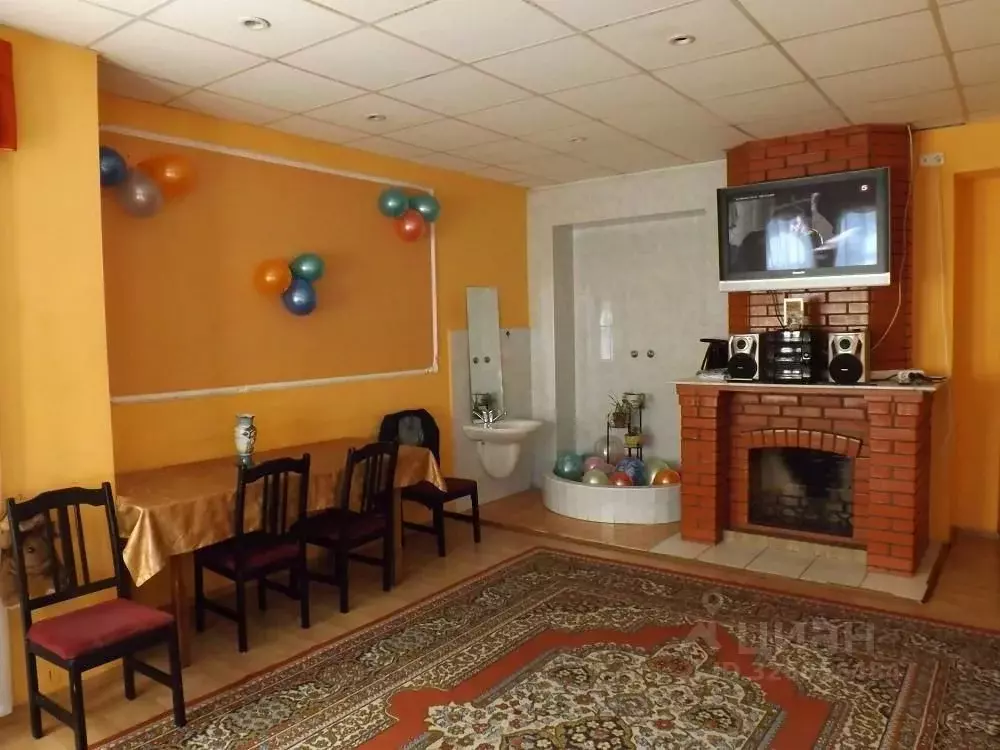 Дом в Омская область, Омск ул. Кондратюка, 77 (420 м) - Фото 2