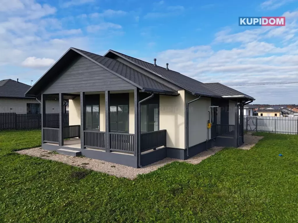 Дом в Калужская область, Жуковский муниципальный округ, Истье с/пос, ... - Фото 1