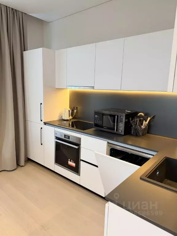 3-к кв. Москва ул. Василия Ланового, 7с1 (82.5 м) - Фото 2