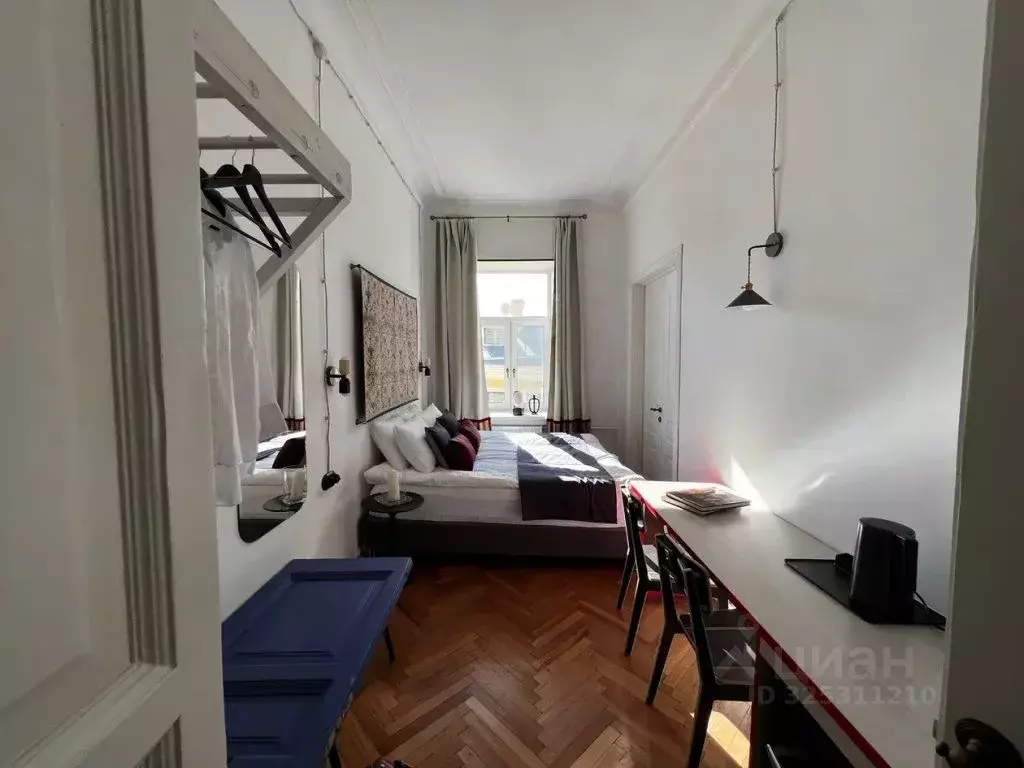 Комната Санкт-Петербург ул. Жуковского, 33 - Фото 1