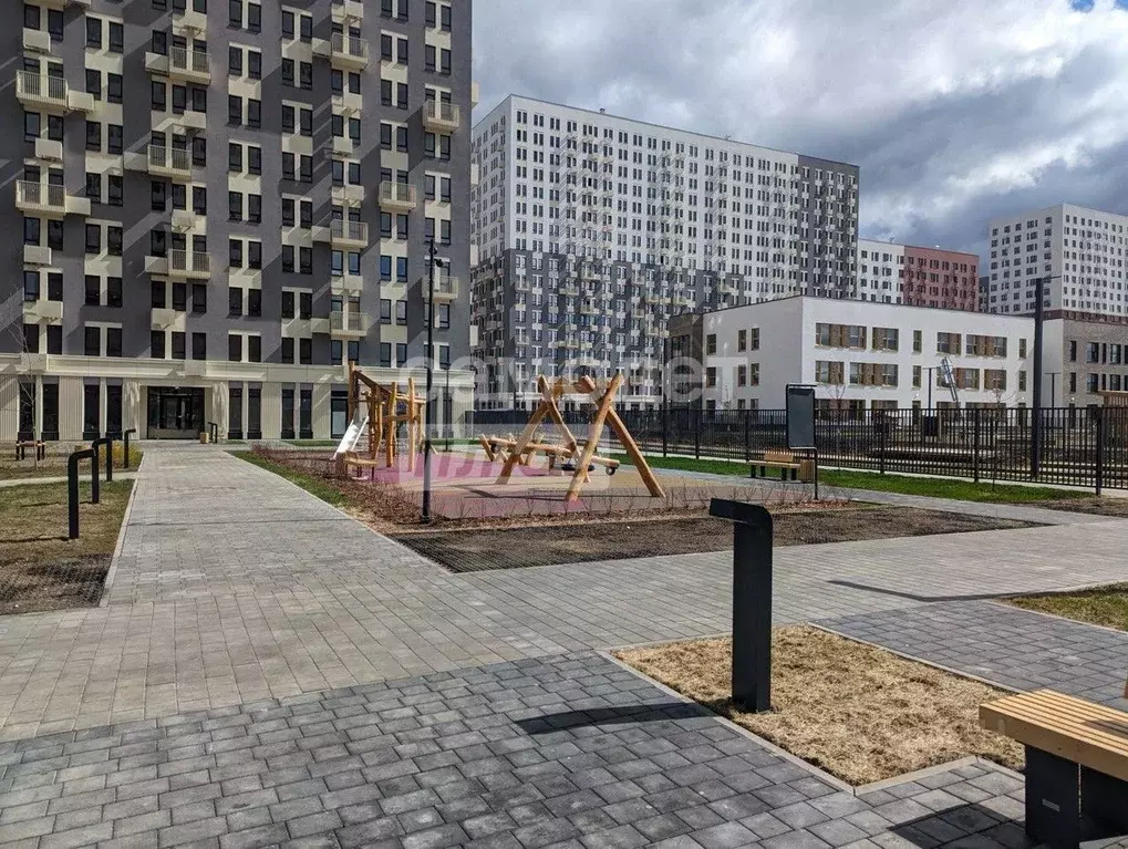 3-к кв. Московская область, Ленинский городской округ, д. Коробово ул. ... - Фото 1