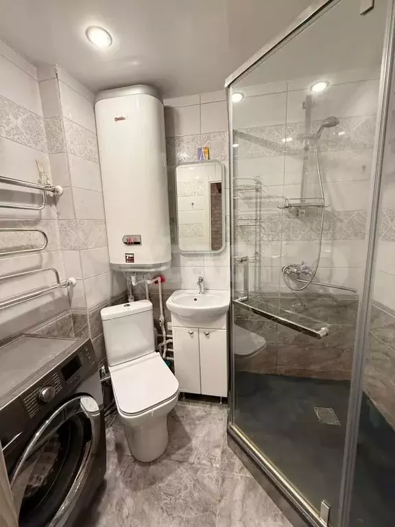 2-к. квартира, 43,7 м, 1/5 эт. - Фото 0