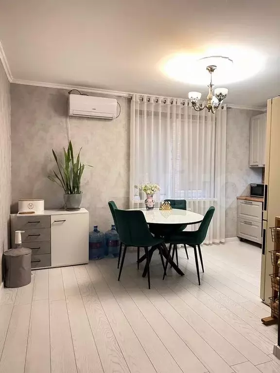 3-к. квартира, 68 м, 2/5 эт. - Фото 1