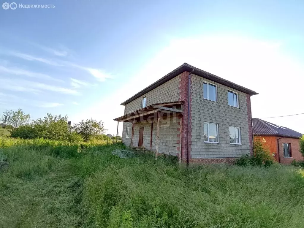 Дом в село Крутой Лог, улица Есенина (177.3 м) - Фото 2