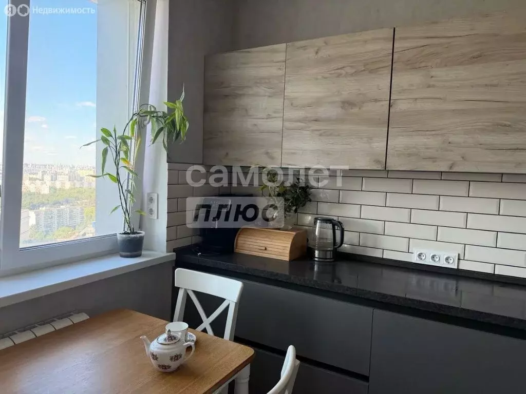 3-комнатная квартира: Москва, Михневская улица, 8 (79.8 м) - Фото 2