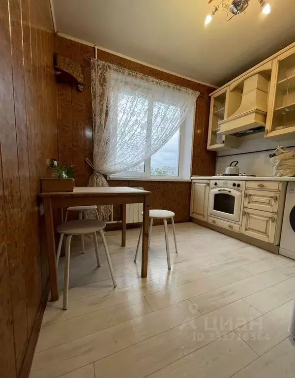 2-к кв. Московская область, Щелково Комсомольская ул., 16 (56.0 м) - Фото 1