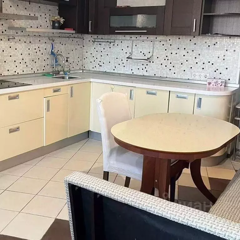 3-к кв. Московская область, Мытищи Поселок Пироговский мкр, ул. ... - Фото 2