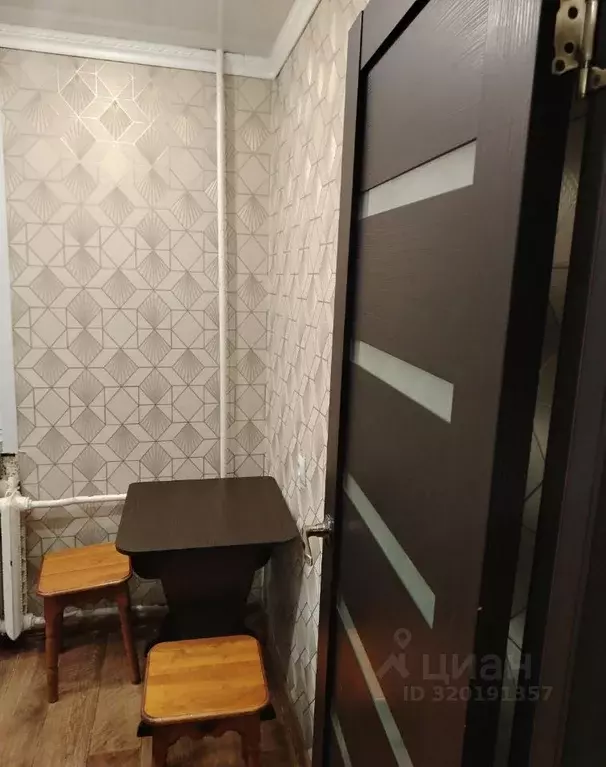 1-к кв. Курская область, Курчатов Ленинградская ул., 37 (40.0 м) - Фото 1