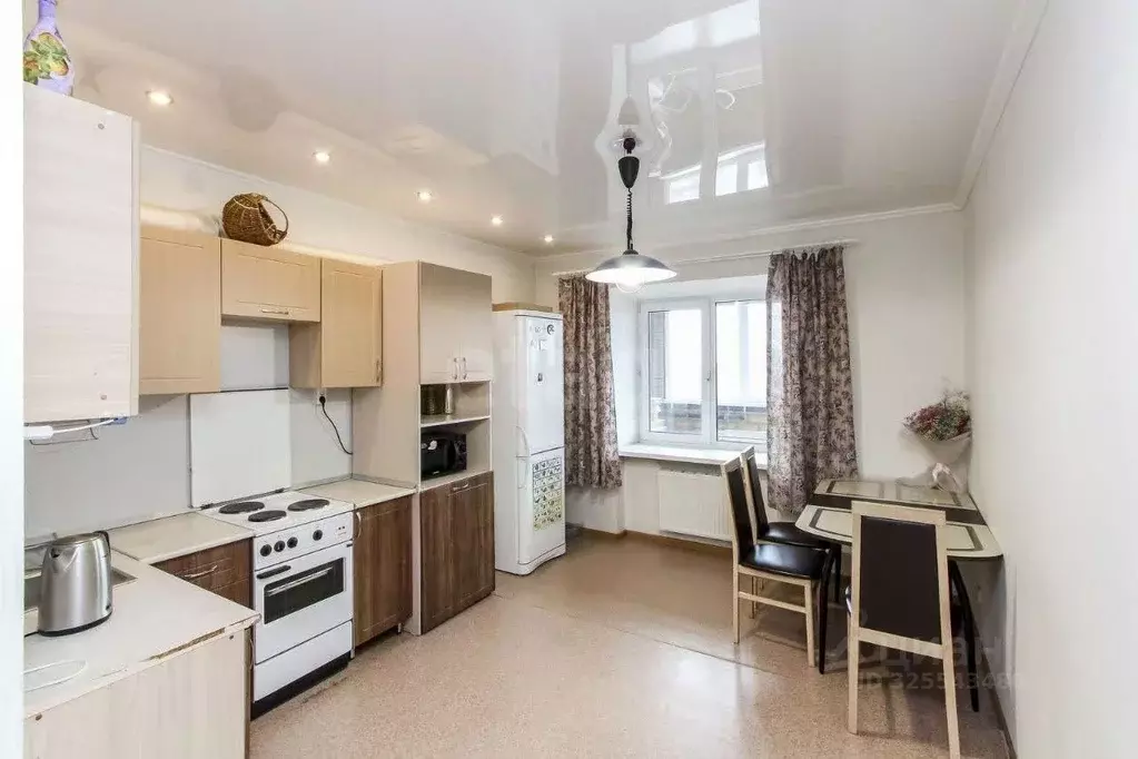 1-к кв. Тюменская область, Тюмень ул. Дружбы, 75 (41.7 м) - Фото 1