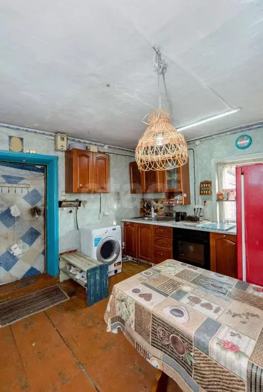 Дом в Алтай, Чемальский район, Узнезинское с/пос, с. Узнезя ул. ... - Фото 2