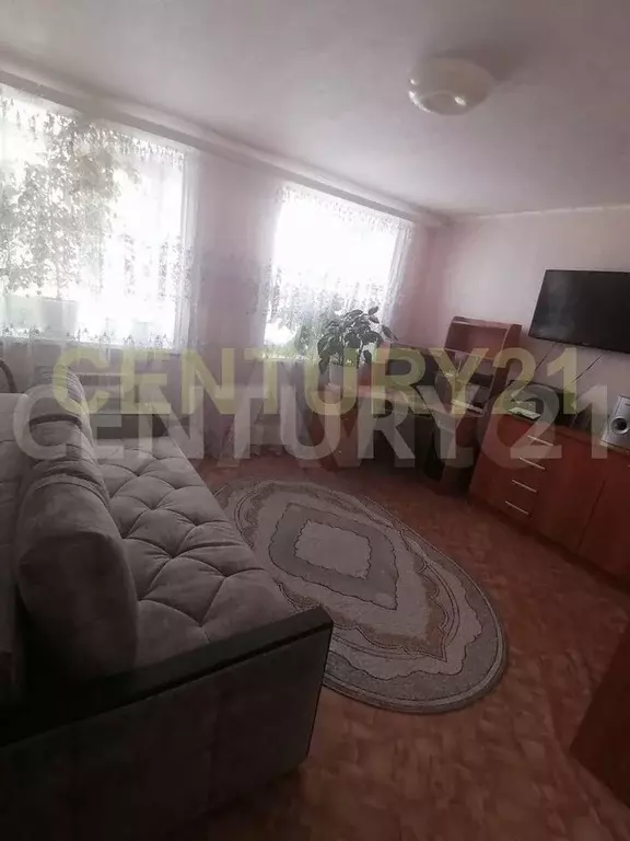3-к. квартира, 63 м, 1/1 эт. - Фото 1