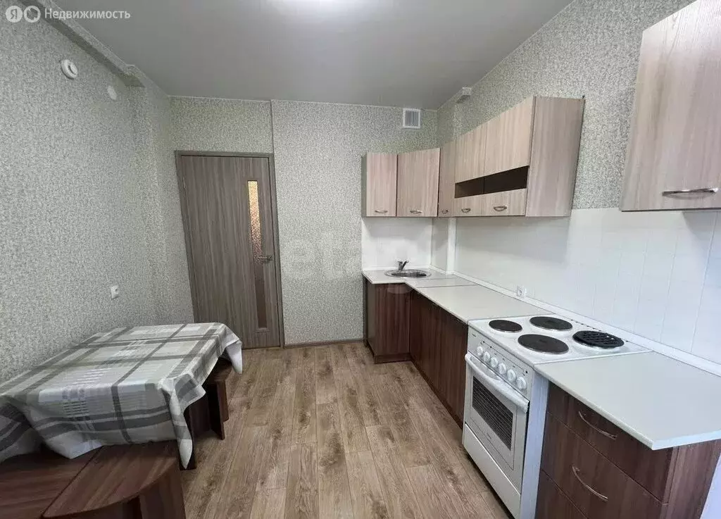 1-комнатная квартира: Омск, улица Б.Г. Шаронова, 25 (33.5 м) - Фото 2