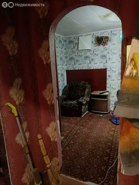 2-комнатная квартира: Губкин, Народная улица, 6В (37 м) - Фото 0