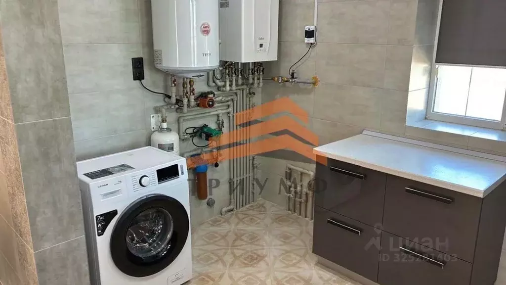 Дом в Крым, Феодосия муниципальный округ, Приморский пгт ул. ... - Фото 2