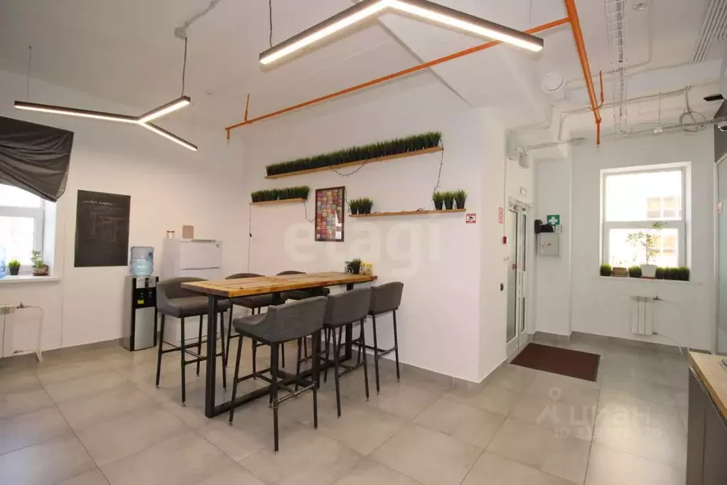 Офис в Ульяновская область, Ульяновск ул. Карла Маркса, 13Ак2 (455 м) - Фото 1