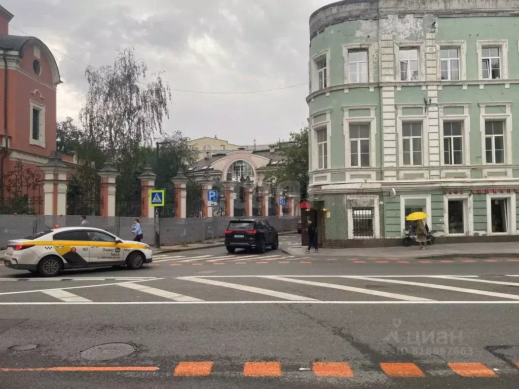 6-к кв. Москва Новая Басманная ул., 12С4 (134.0 м) - Фото 0