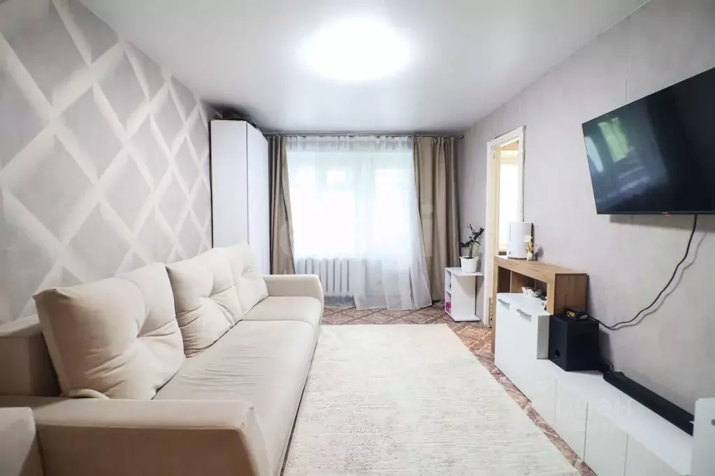 3-к кв. Алтайский край, Барнаул тракт Змеиногорский, 120/5 (42.2 м) - Фото 1