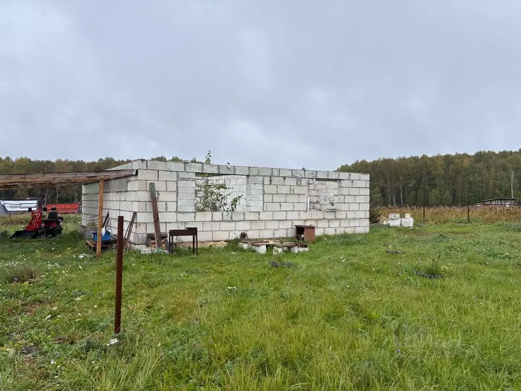 Дом в Орловская область, Мценский район, д. Аниканово ул. ... - Фото 1