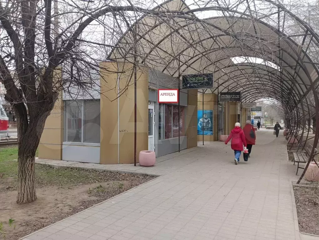 Сдам торговое помещение в проходном месте 30 м - Фото 1