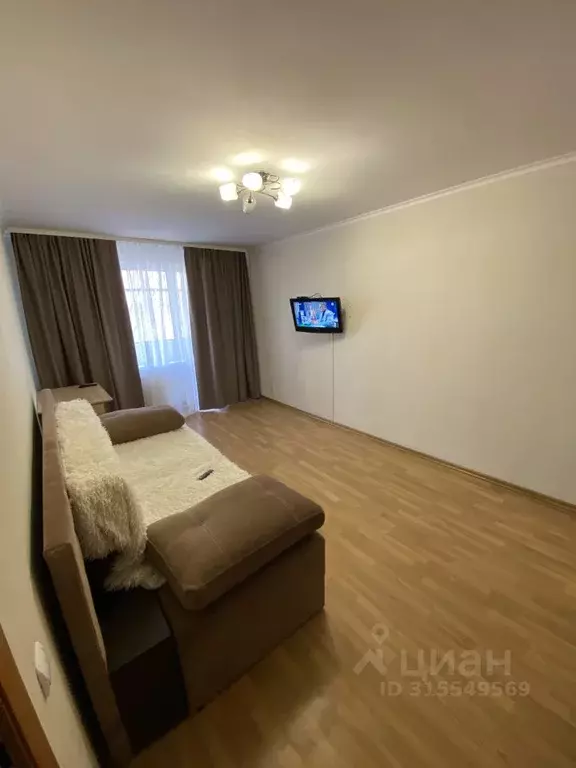 1-к кв. Белгородская область, Белгород ул. Железнякова, 21 (29.9 м) - Фото 0