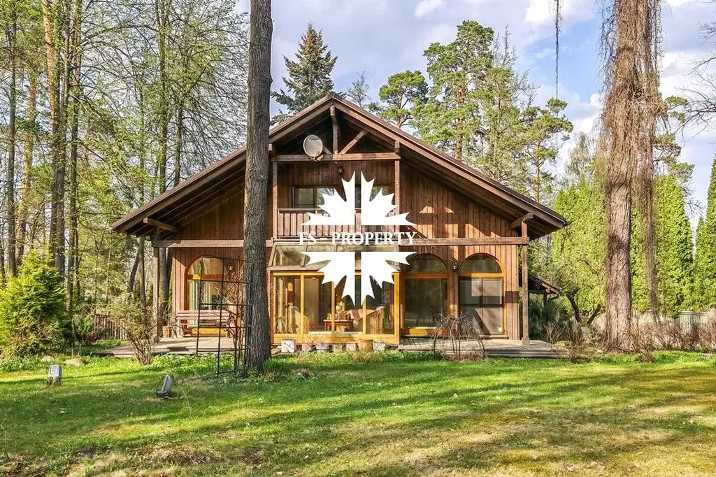 Коттедж в Московская область, Одинцовский городской округ, д. Жуковка ... - Фото 1