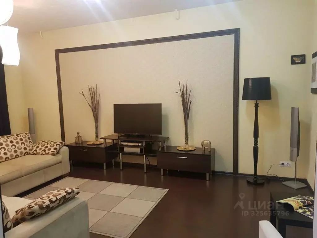 3-к кв. Мурманская область, Мурманск ул. Маяковского, 21 (73.0 м) - Фото 1