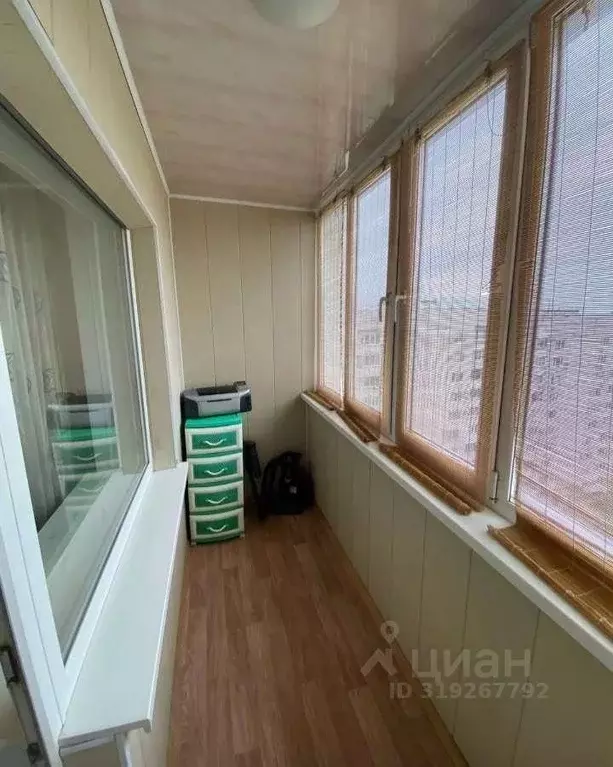 Комната Самарская область, Самара ул. Антонова-Овсеенко, 83 (17.0 м) - Фото 1