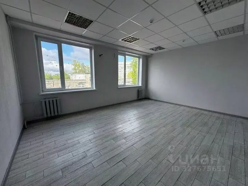 Офис в Ульяновская область, Ульяновск просп. Гая, 90 (16 м) - Фото 1