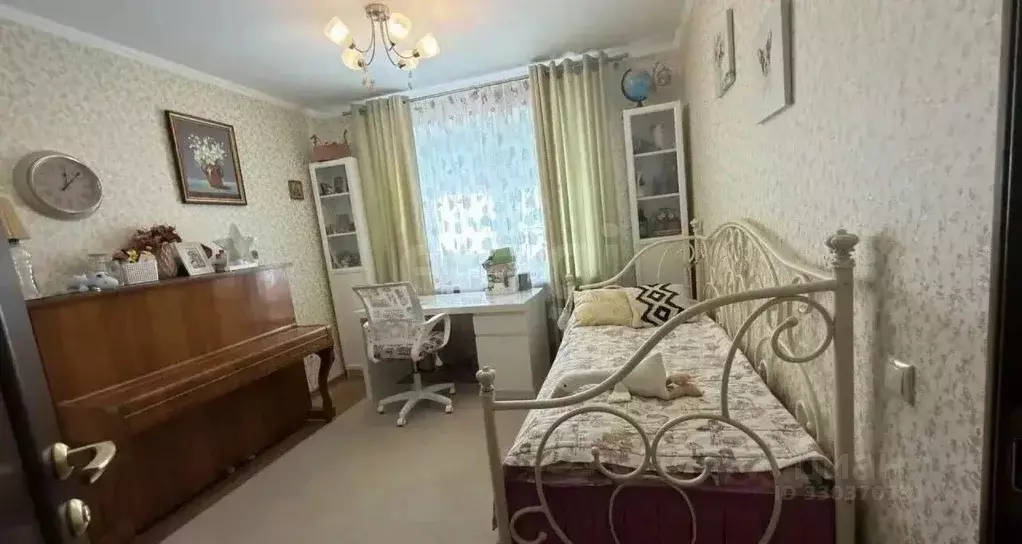 4-к кв. Белгородская область, Белгород ул. Губкина, 18в (86.0 м) - Фото 2