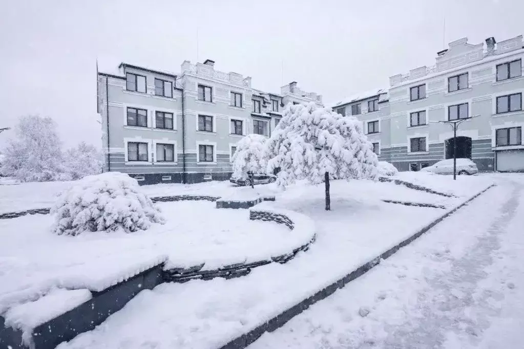 2-к кв. Калужская область, Боровск ул. Ленина, 60 (70.3 м) - Фото 1