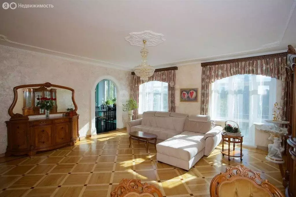 3-комнатная квартира: Санкт-Петербург, Варшавская улица, 32 (105 м) - Фото 0