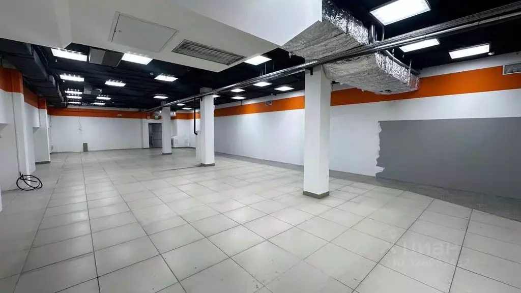 Торговая площадь в Красноярский край, Красноярск ул. Молокова, 56/1кА ... - Фото 2