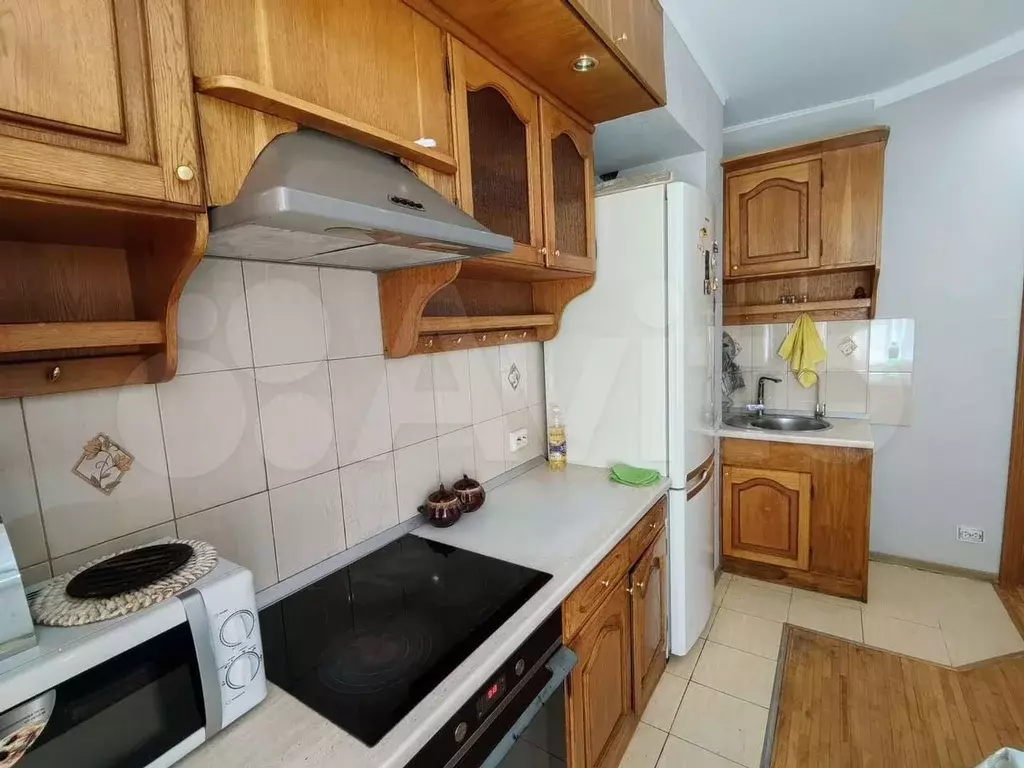 3-к. квартира, 63 м, 4/9 эт. - Фото 1