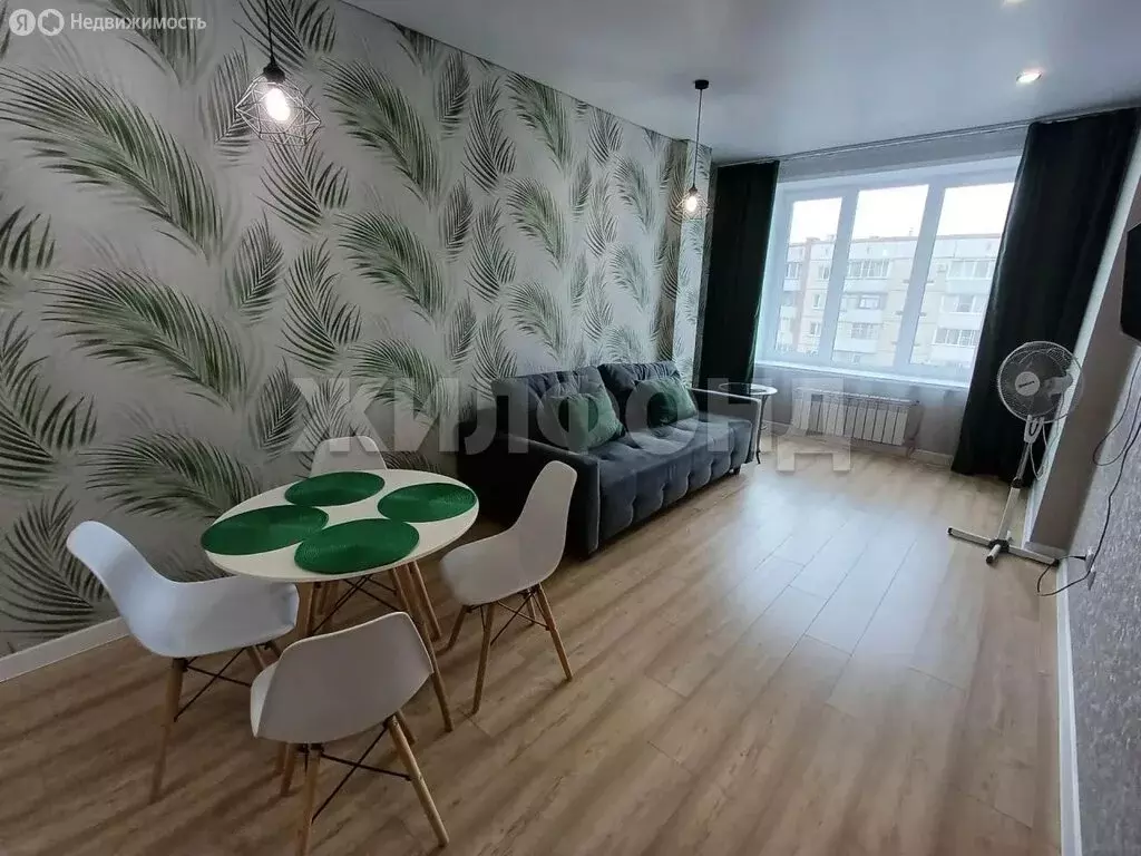 2-комнатная квартира: Абакан, Советская улица, 94 (42 м) - Фото 1