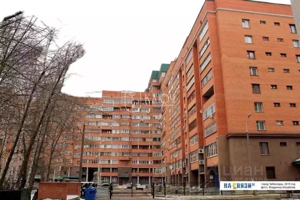 2-комнатная квартира: Чебоксары, улица Спиридона Михайлова, 1 (74.8 м) - Фото 0