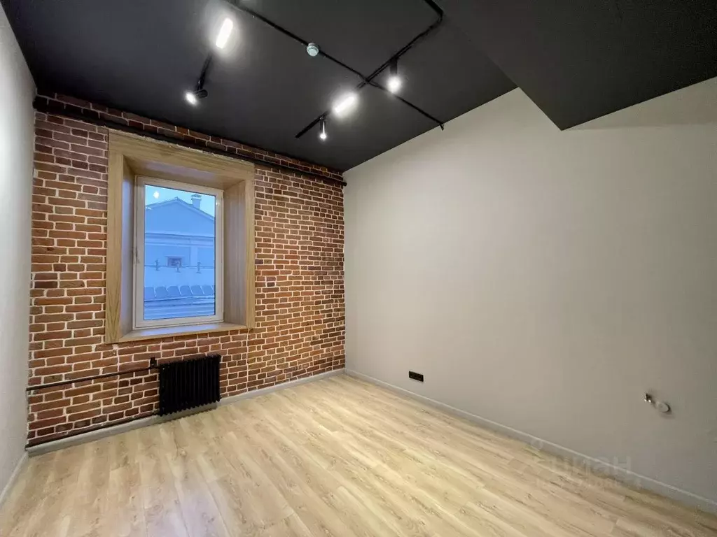 Помещение свободного назначения в Москва Калашный пер., 5 (15 м) - Фото 1