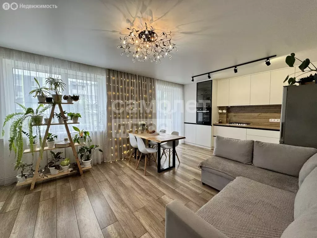3-комнатная квартира: Димитровград, улица Менделеева, 31Б (72 м) - Фото 0