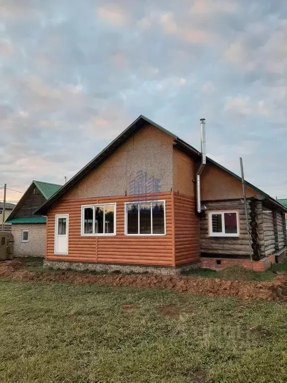 Дом в Чувашия, Чебоксарский муниципальный округ, д. Вурманкасы ... - Фото 0