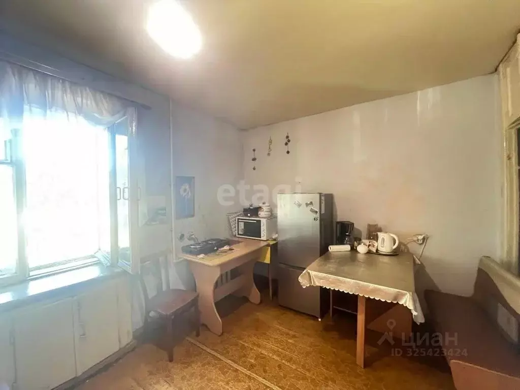 Комната Алтай, Горно-Алтайск ул. Григория Чорос-Гуркина (30.0 м) - Фото 2