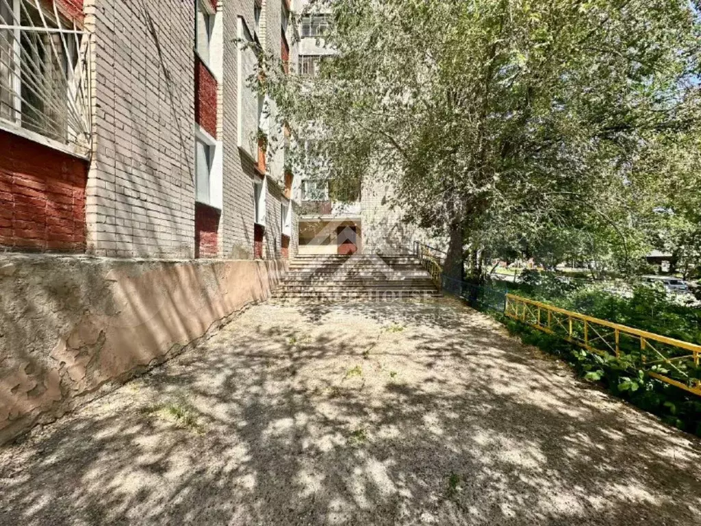2-к. квартира, 55 м, 6/9 эт. - Фото 1