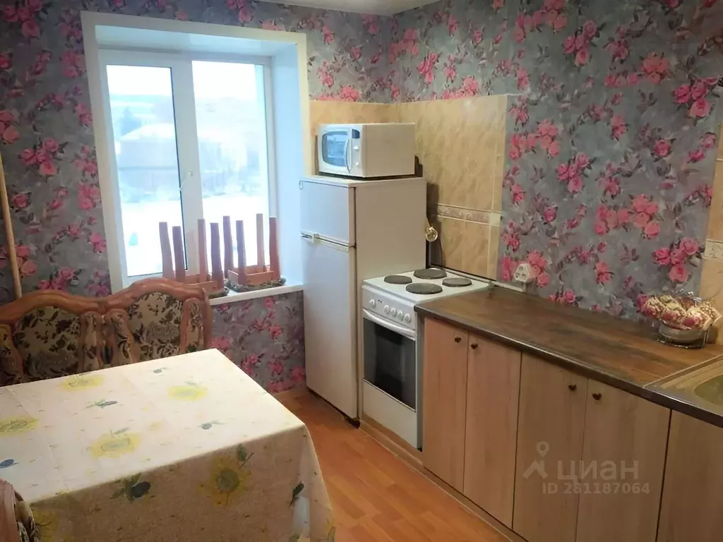 2-к кв. Курская область, Курск ул. Карла Либкнехта, 4 (50.0 м) - Фото 2