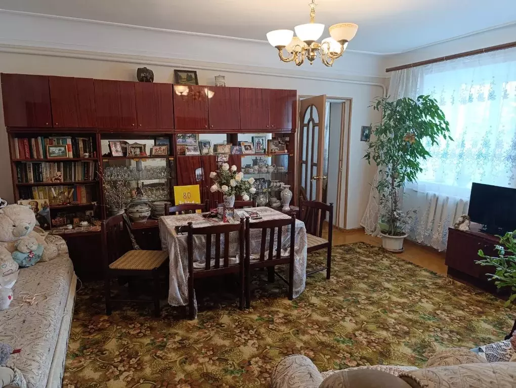 2-к кв. Ставропольский край, Кисловодск ул. Чернышевского (52.7 м) - Фото 1