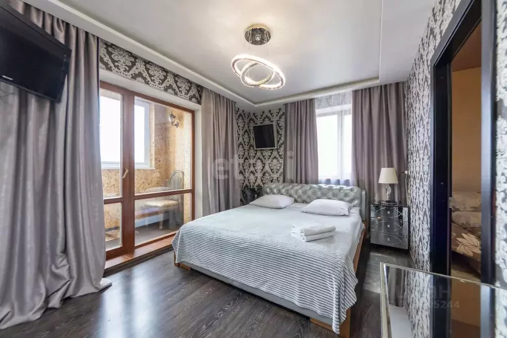 1-к кв. Хабаровский край, Хабаровск ул. Истомина, 22А (58.6 м) - Фото 0