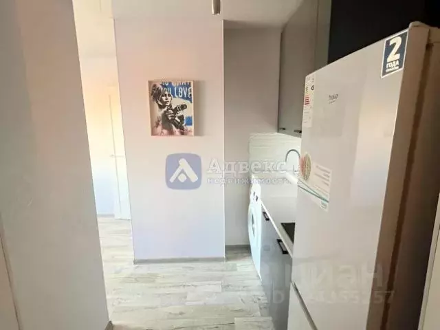 1-к кв. Тюменская область, Тюмень ул. Республики, 212 (18.0 м) - Фото 2