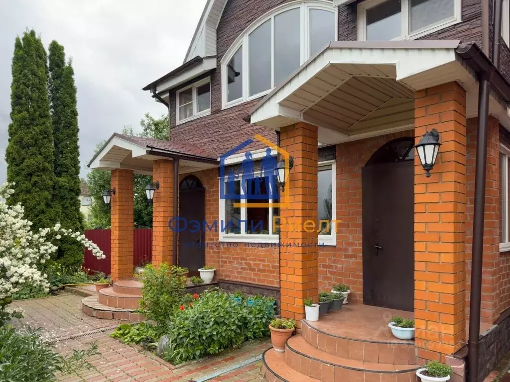 Коттедж в Калужская область, Обнинск ул. В.П. Обнинского (350 м) - Фото 1