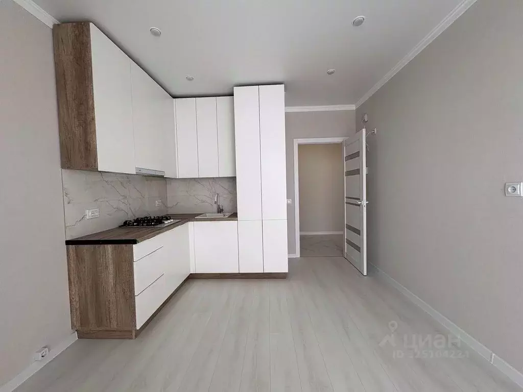 1-к кв. Калининградская область, Калининград Интернациональная ул., 18 ... - Фото 0