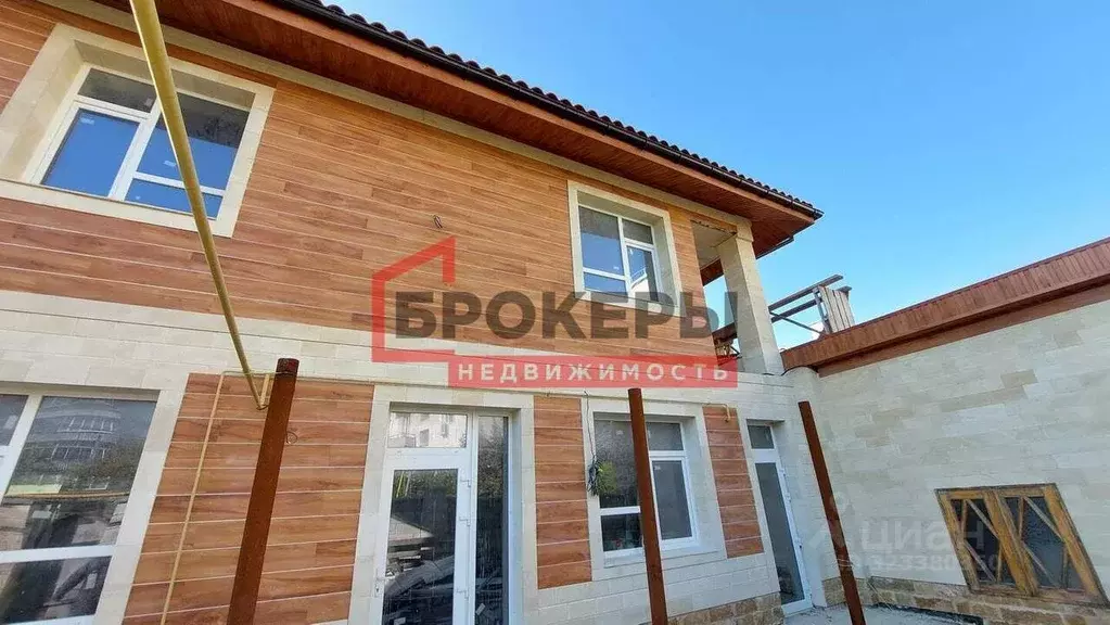 Дом в Севастополь ул. Генерала Лебедя, 2 (248 м) - Фото 2