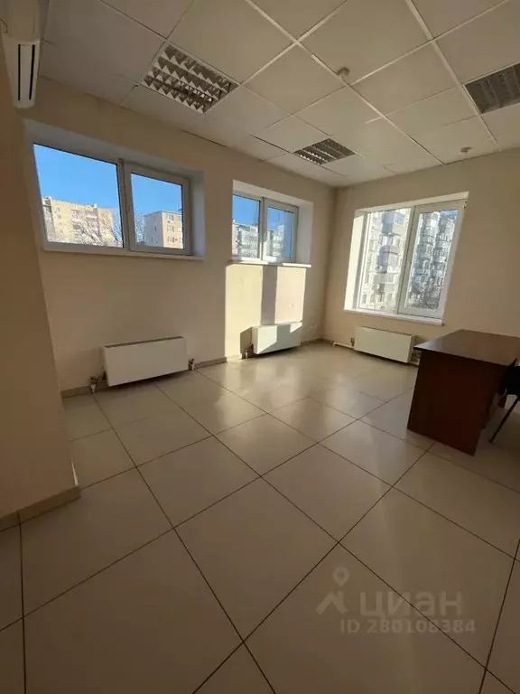 Офис в Белгородская область, Белгород пер. Апанасенко, 19 (18 м) - Фото 1